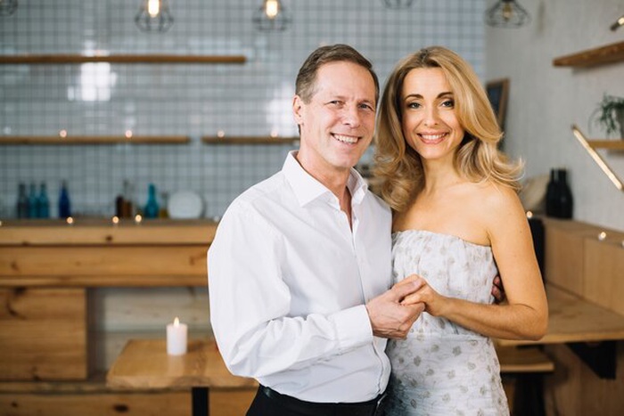 over 40 couple