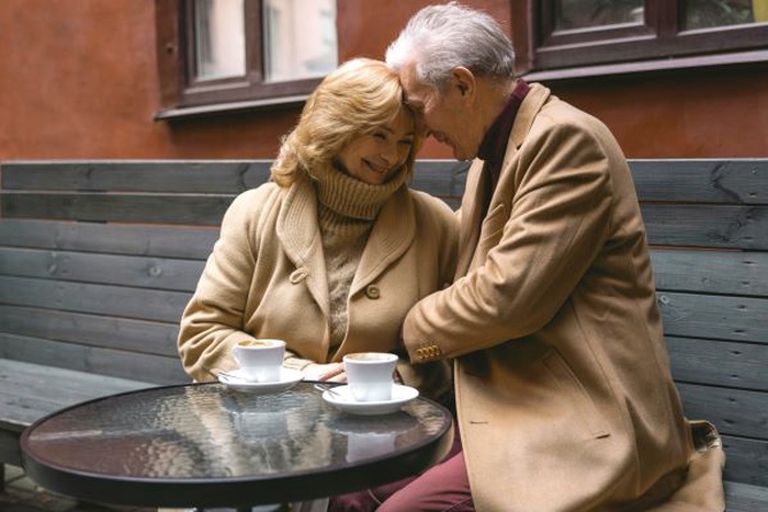 senior dating