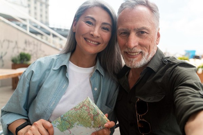 Senior Dating for White Men Asian Women