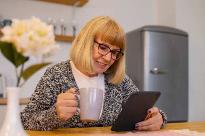 Elderly Chat Rooms for Seniors