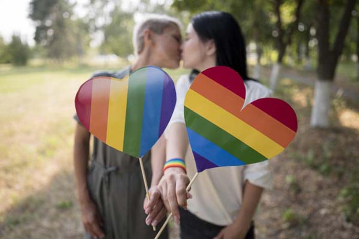 Bayonne bisexual couple