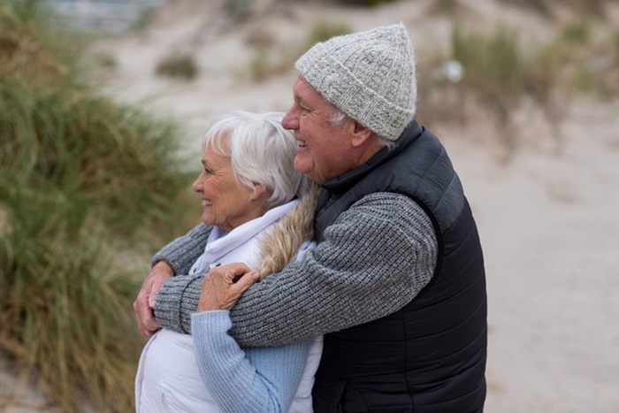 senior dating