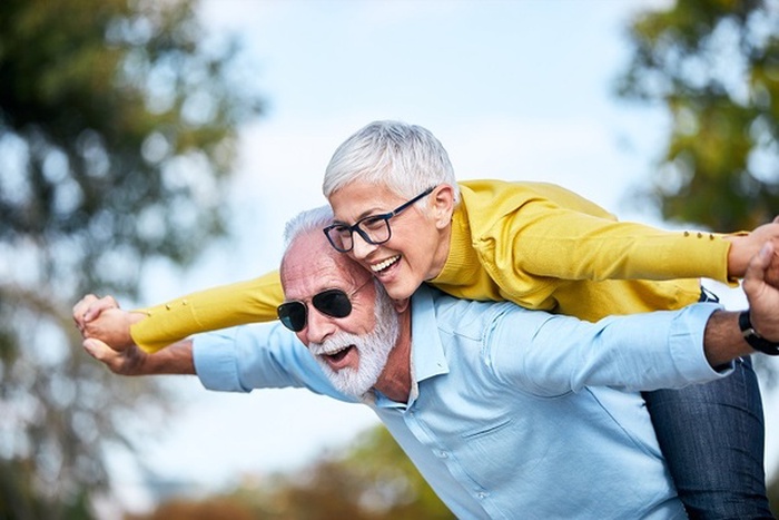 senior couple