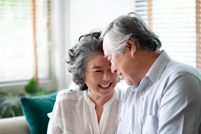 Meet Singles Over 50 in Singapore
