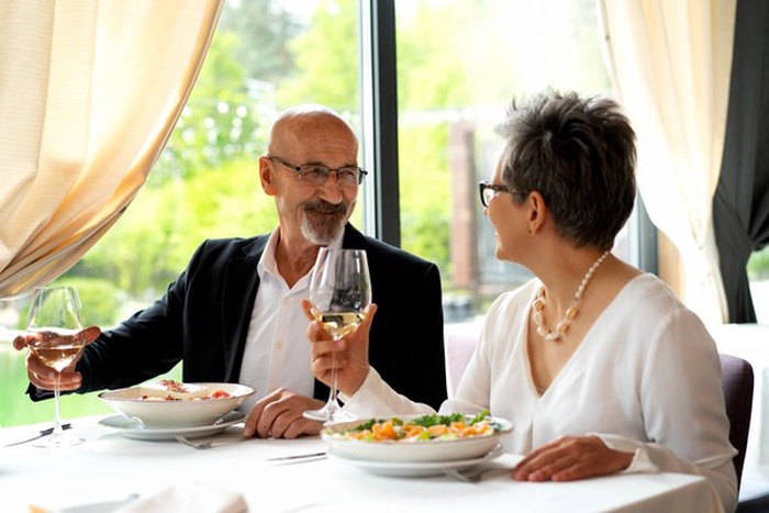 meet seniors your age in Maidstone