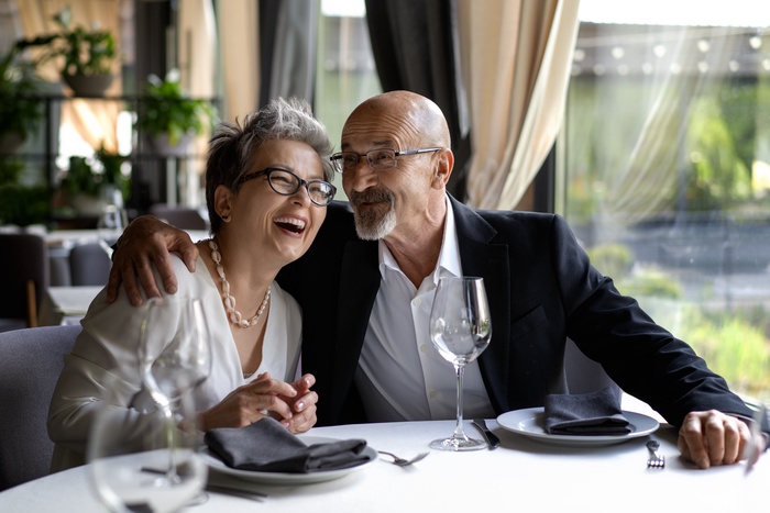 Palos Park couple sharing dinner after 50