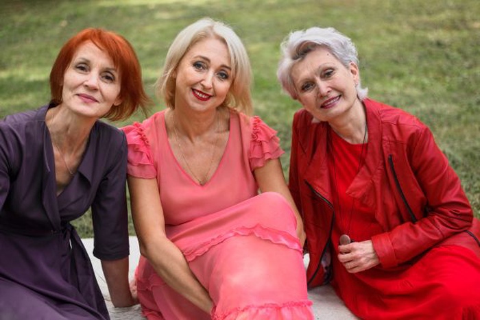 Meet more people by using the Ladies Only Group on SeniorMatch