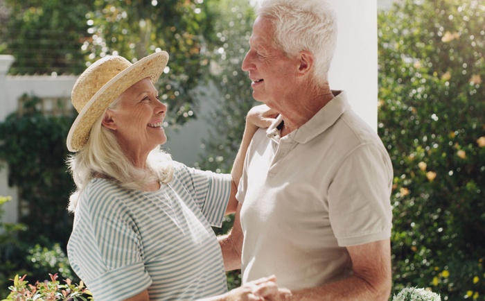 senior dating in Canfield