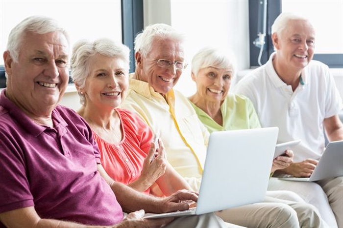 Breslau seniors online