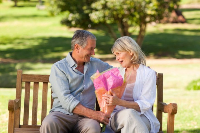 senior dating