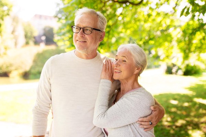 senior dating