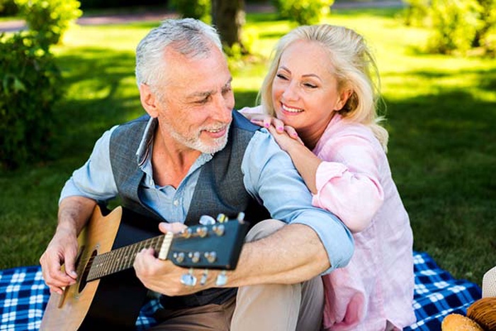 senior dating
