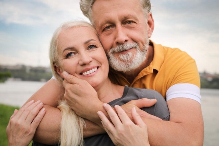 senior couple