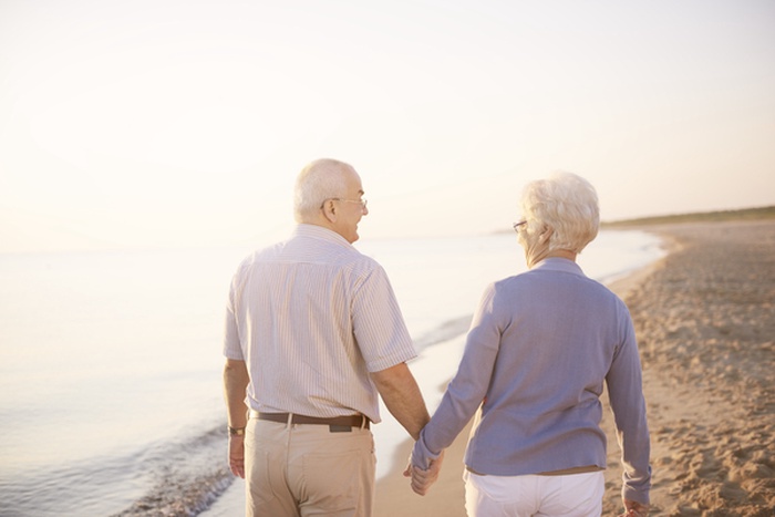 Find Love Over 60 with SeniorMatch in Warrington, UK