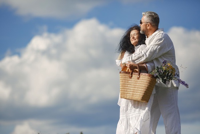 find love and companionship with SeniorMatch in Basingstoke