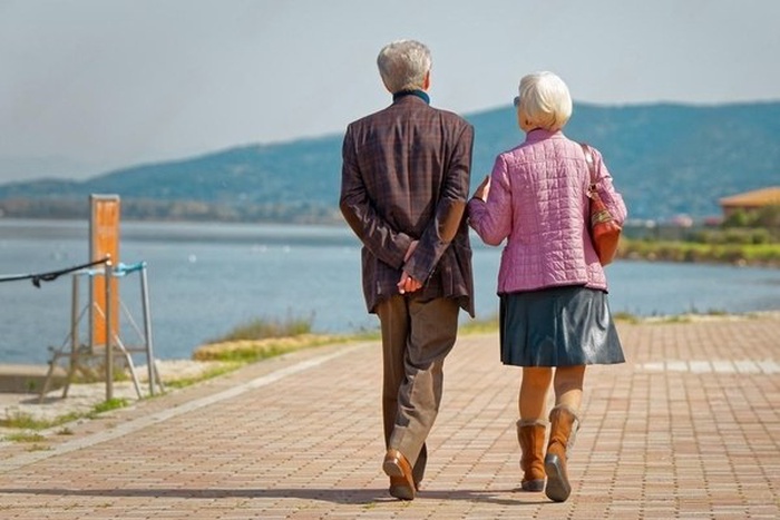 senior dating in Kagoshima join SeniorMatch today