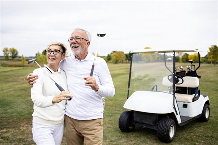 San Luis Rey couple enjoying golf