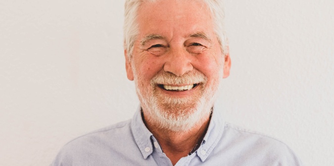 10-things-to-expect-when-dating-an-older-man-over-50
