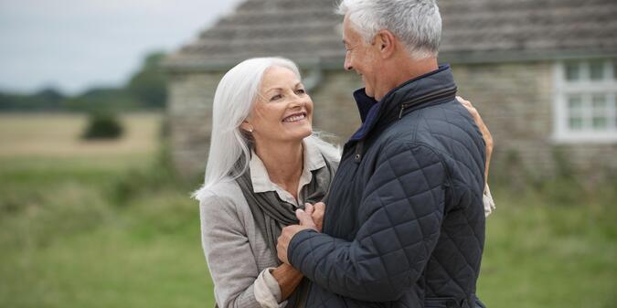 how-to-maintain-a-healthy-relationship-after-60