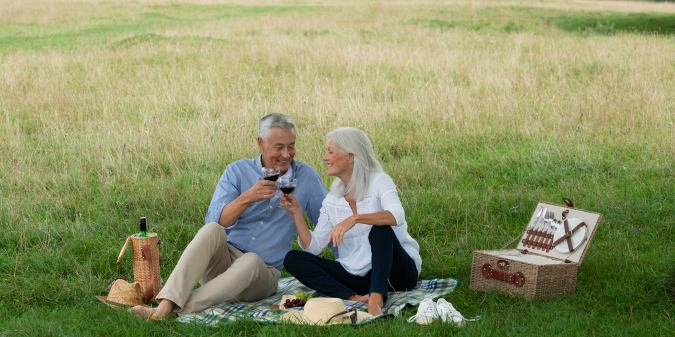 April senior dating ideas