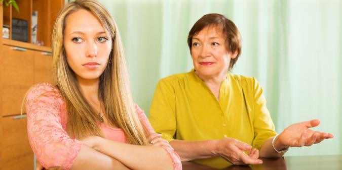 Adult children discussing a parent's new relationship