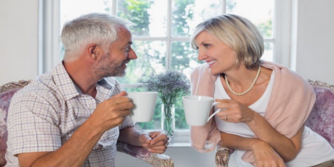Chatting Tips for Seniors in Online Dating